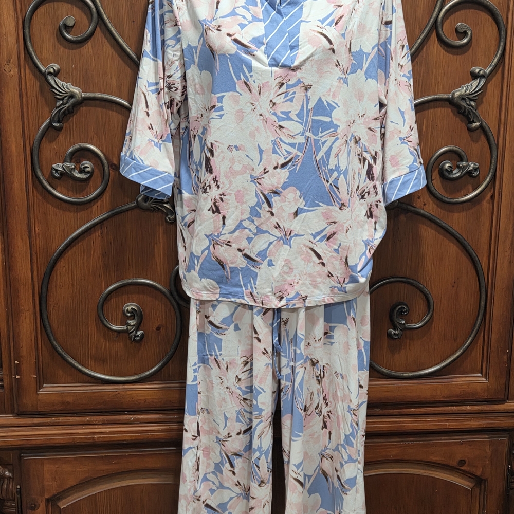 Flora Nikrooz Blue and Pink Floral Pajama Set